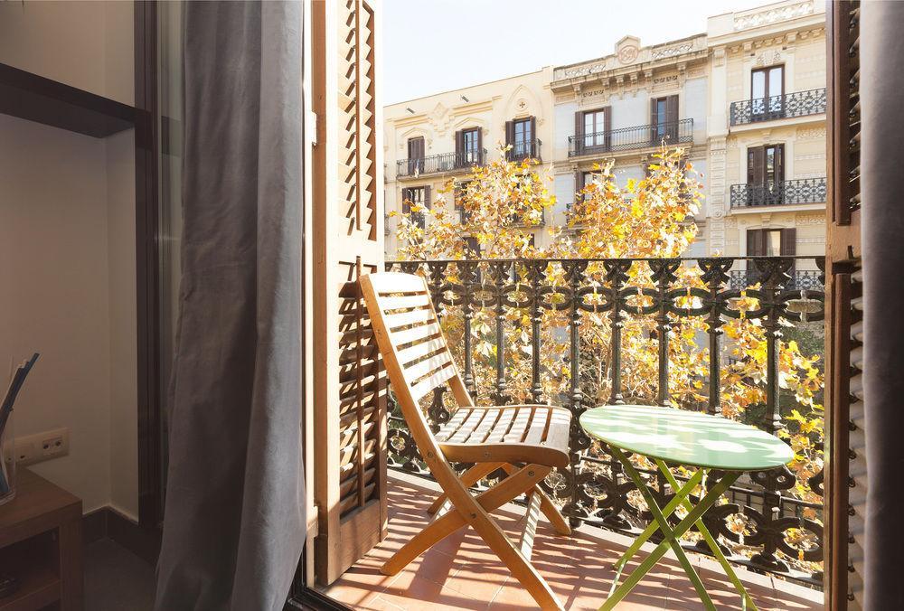 バルセロナEasy Sleep Gaudi Terraceアパートメント エクステリア 写真