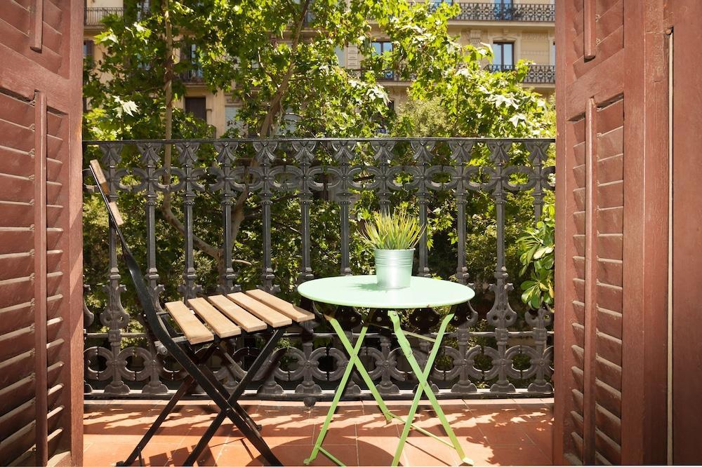 バルセロナEasy Sleep Gaudi Terraceアパートメント エクステリア 写真