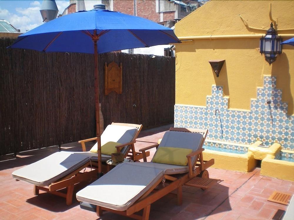 バルセロナEasy Sleep Gaudi Terraceアパートメント エクステリア 写真